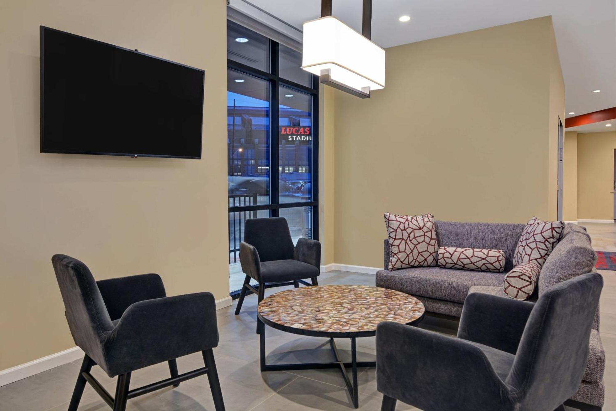 Towneplace Suites By Marriott Indianapolis Downtown Dış mekan fotoğraf